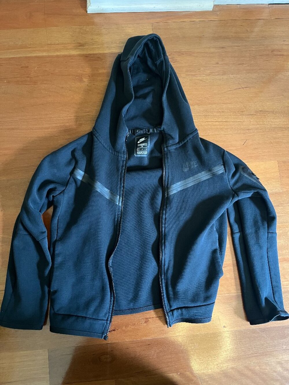 Nike Sportswear Tech Fleece Hoodie Jacket Boys Medium Black Youth Full Zip